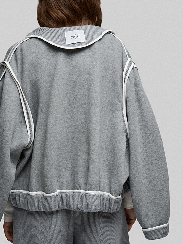 Трикотажный бомбер