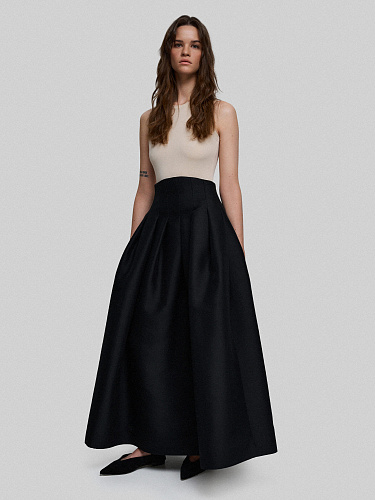 Длинная юбка А-силуэта