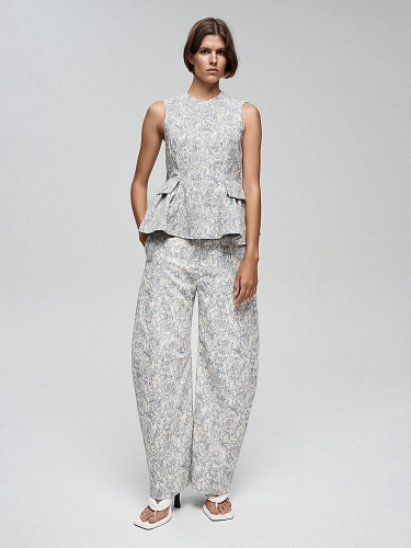 Брюки из денима с принтом «Розы»