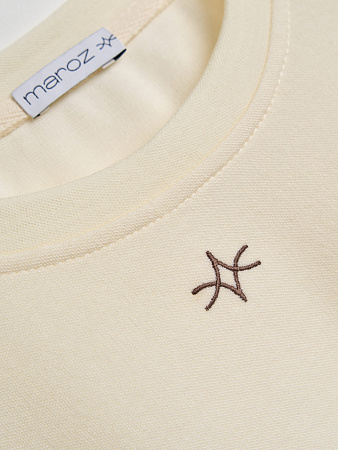 Трикотажная футболка свободного кроя