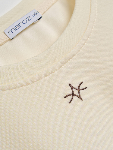 Трикотажная футболка свободного кроя