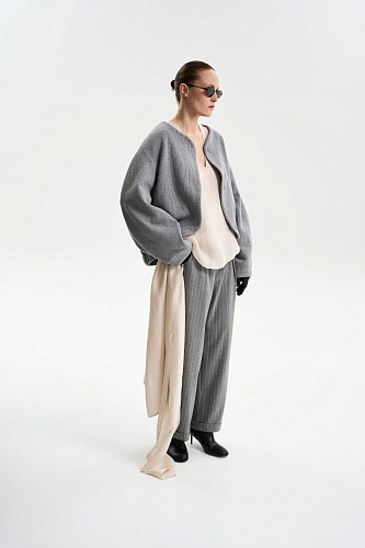 Брюки свободного кроя