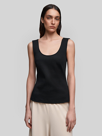 Трикотажный топ приталенного кроя